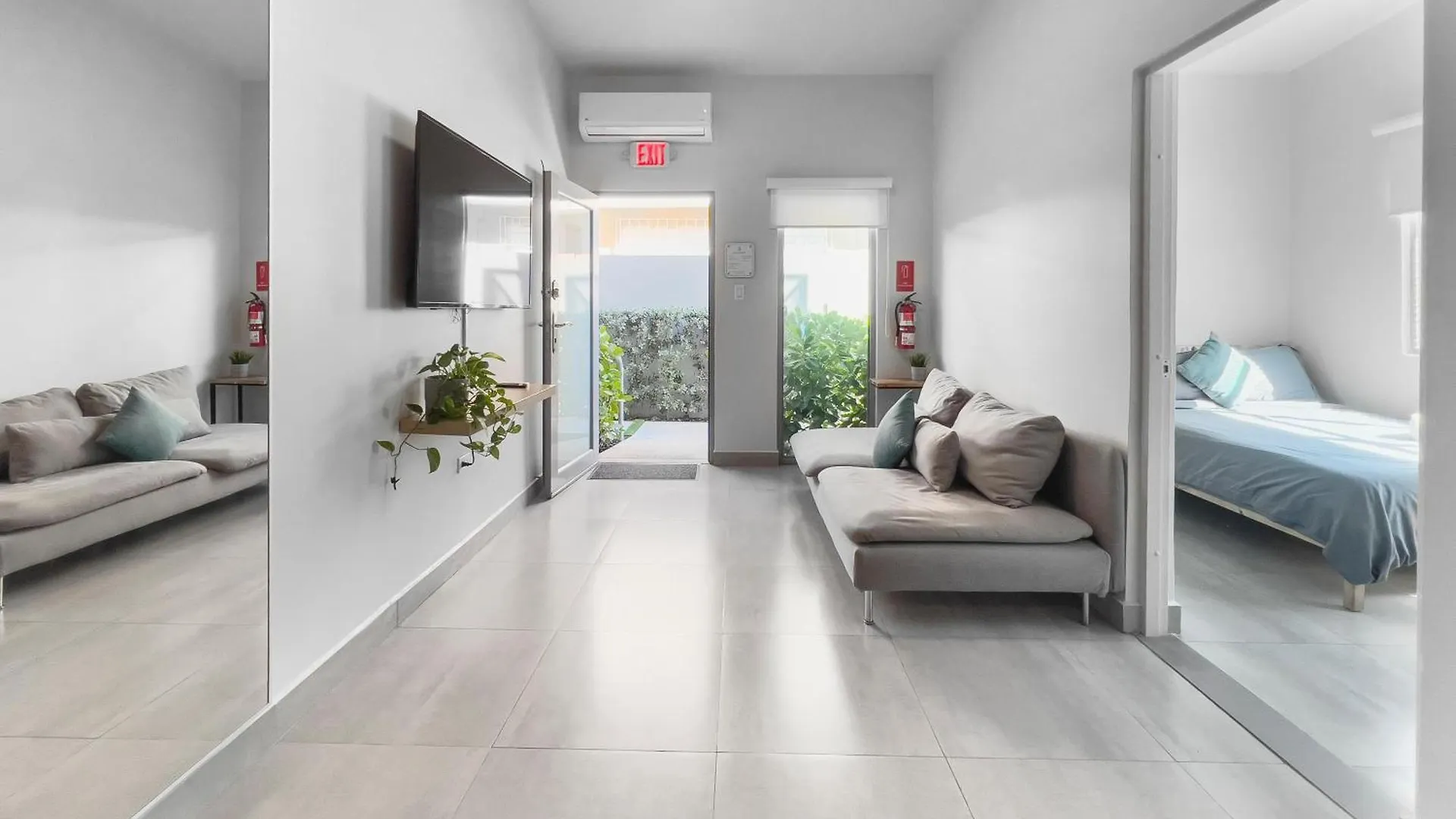 Aquabella 1 Beachside Retreat In Isla Verde San Juan Apartment